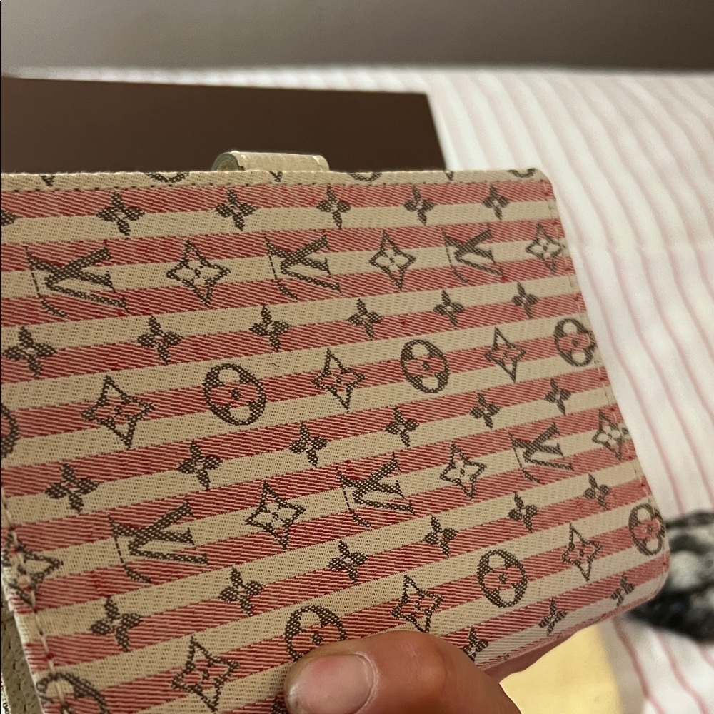 Louis Vuitton mini lin Pink and Cream Monogram 2009 vintage agenda - Picture 5 of 7